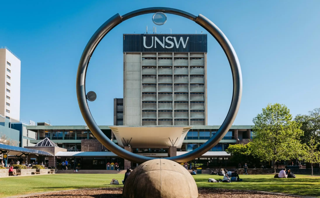 新南威尔士大学